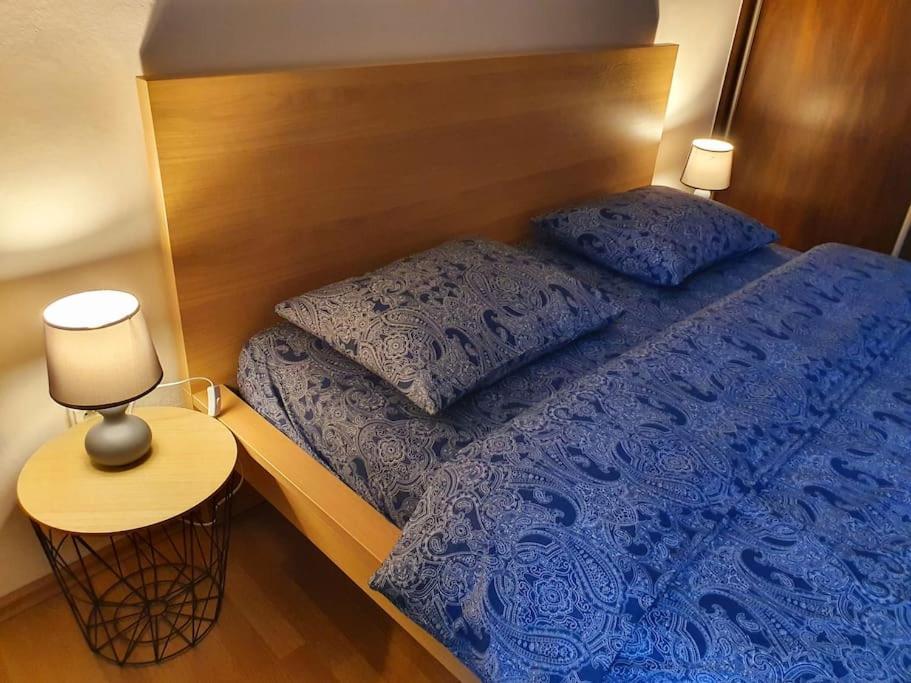 Lovely & Unique Apt In The Historic Center. Bratislava Esterno foto
